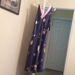 New jones New York intimates. Size M